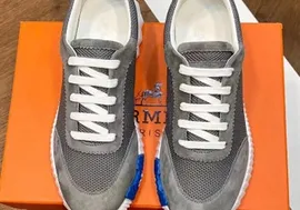 Серые мужские кроссовки Hermes