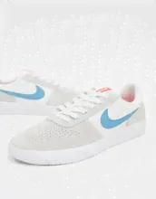 Светлые кроссовки Nike SB Team Classic-Бежевый